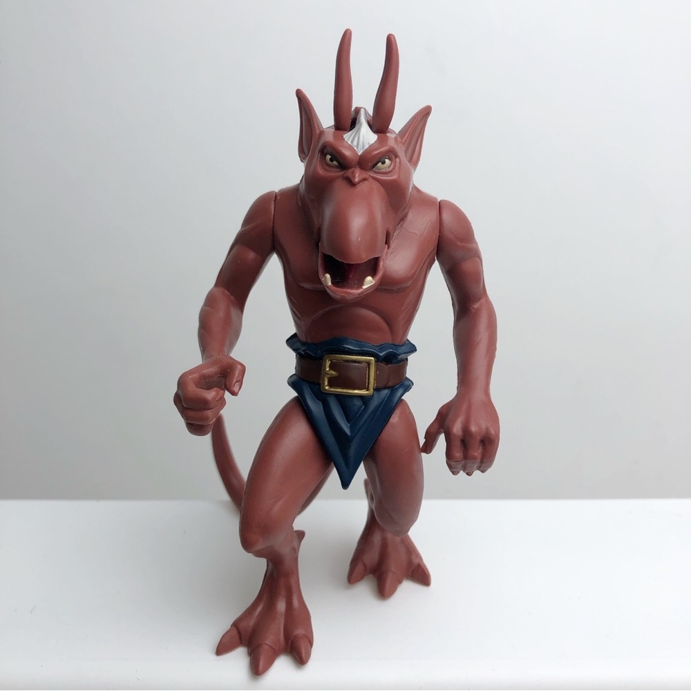 1995 Kenner Gargoyles BROOKLYN Action Figure